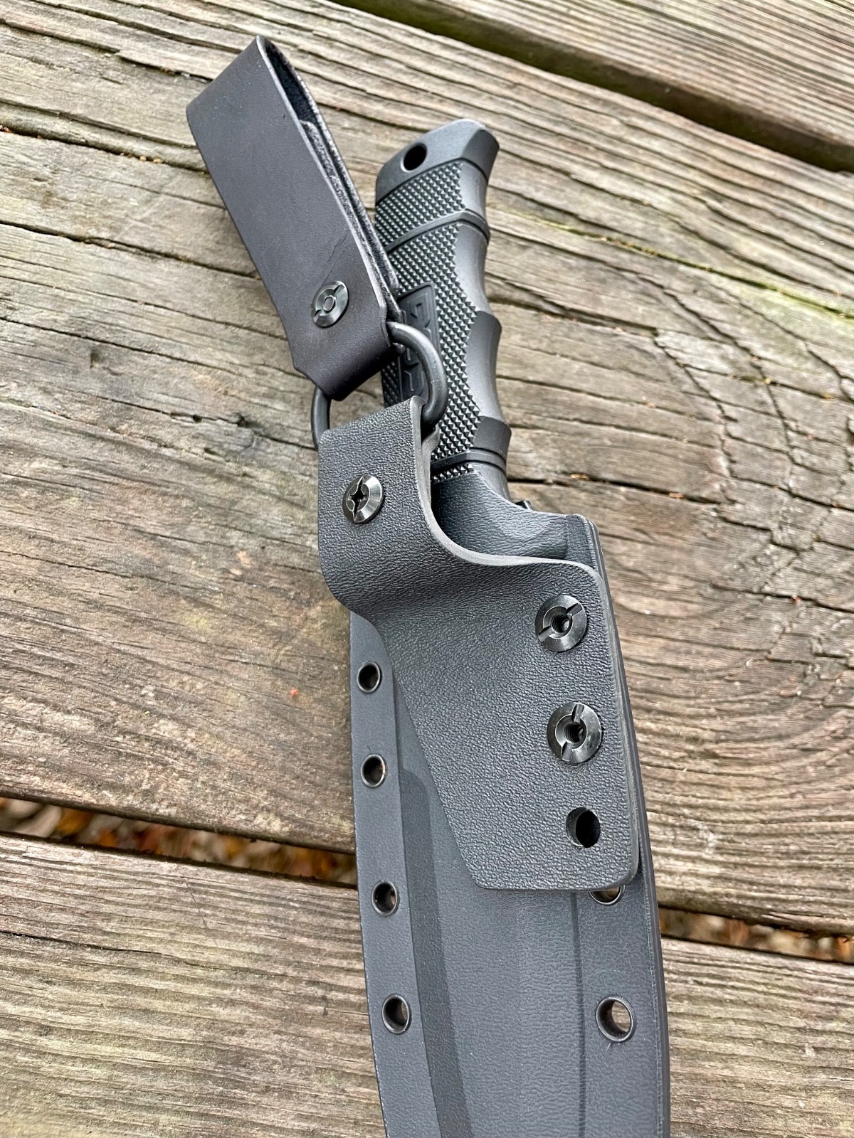 Universal Dangler (no knife or sheath included)
