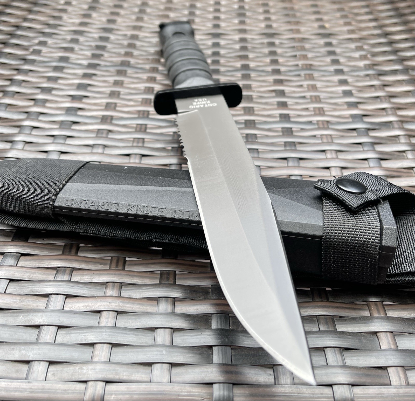 Ontario Knife OKC3S USMC Combat 8″ Blade and Scabbard & Sharpening Steel