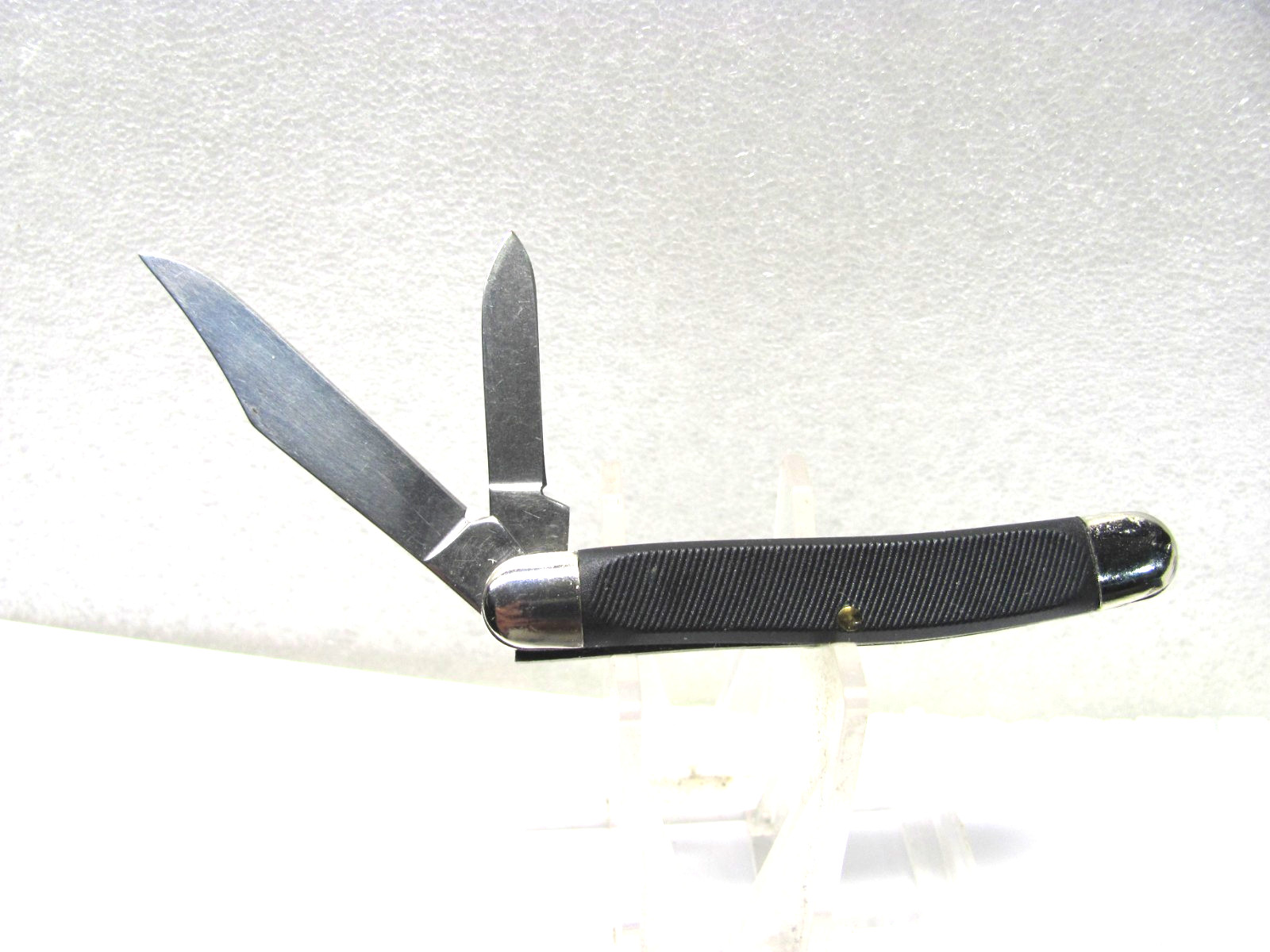Excellent or Better Imperial Frontier 2-Blade Folding Knife 2 7/8 Inches Closed