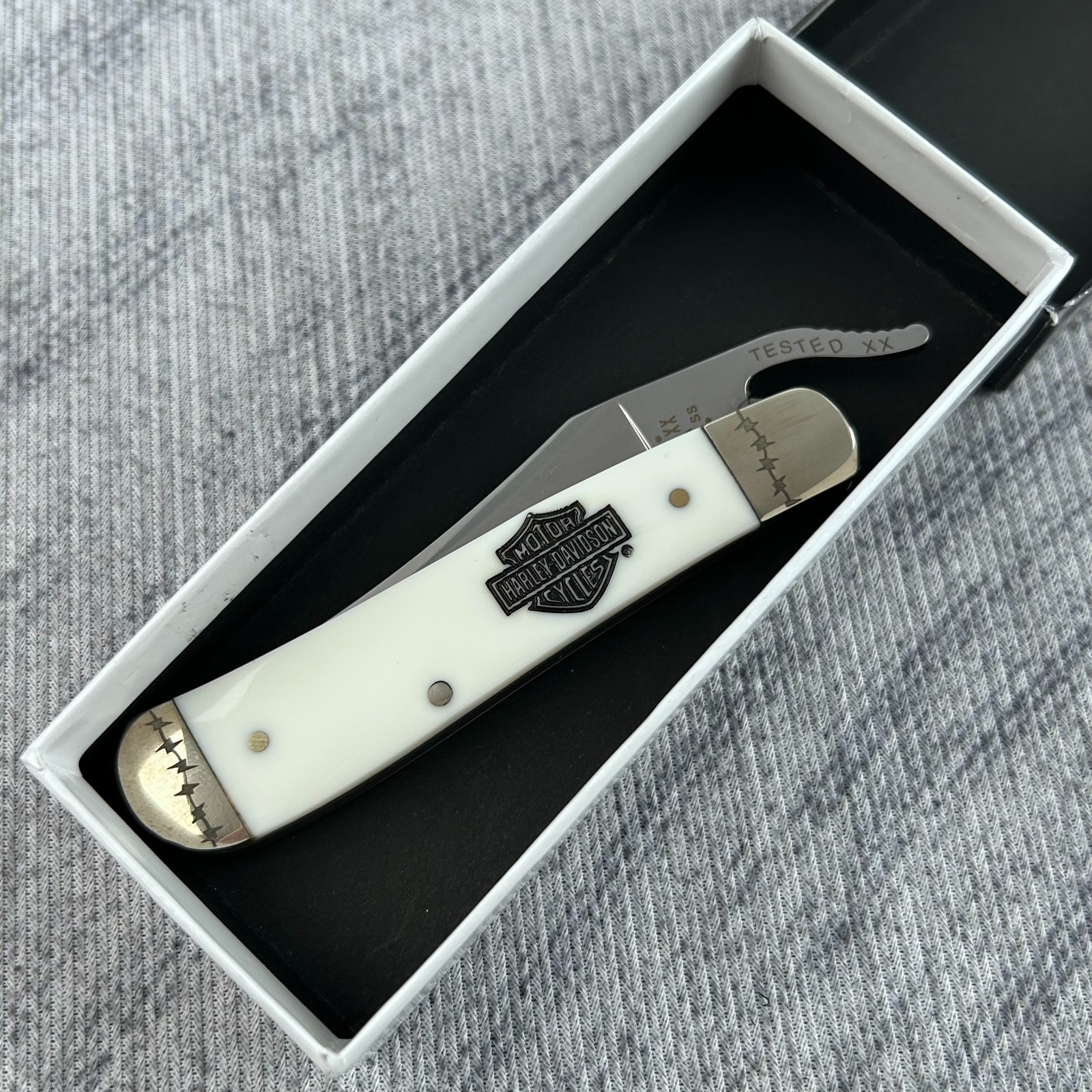 Case xx Knives Harley-Davidson Russlock 52249 White Pocket Knife Stainless