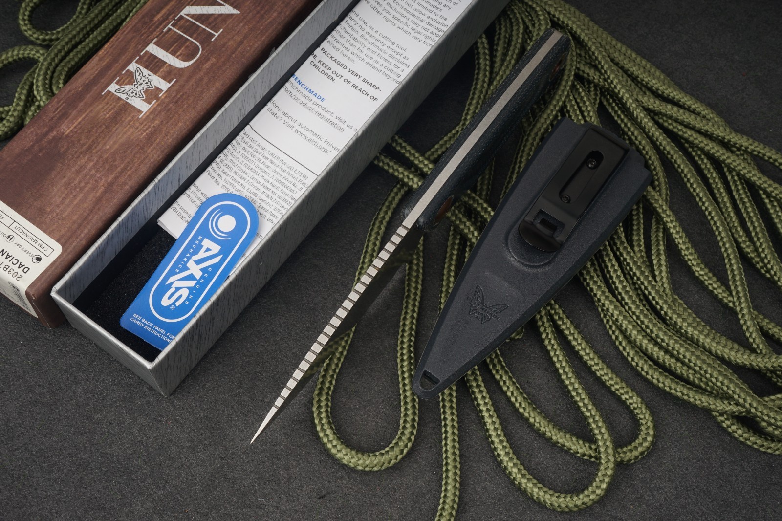 Benchmade Dacian CPM-MagnaCut Fixed Blade Blue Denim Micarta Sheath New USA