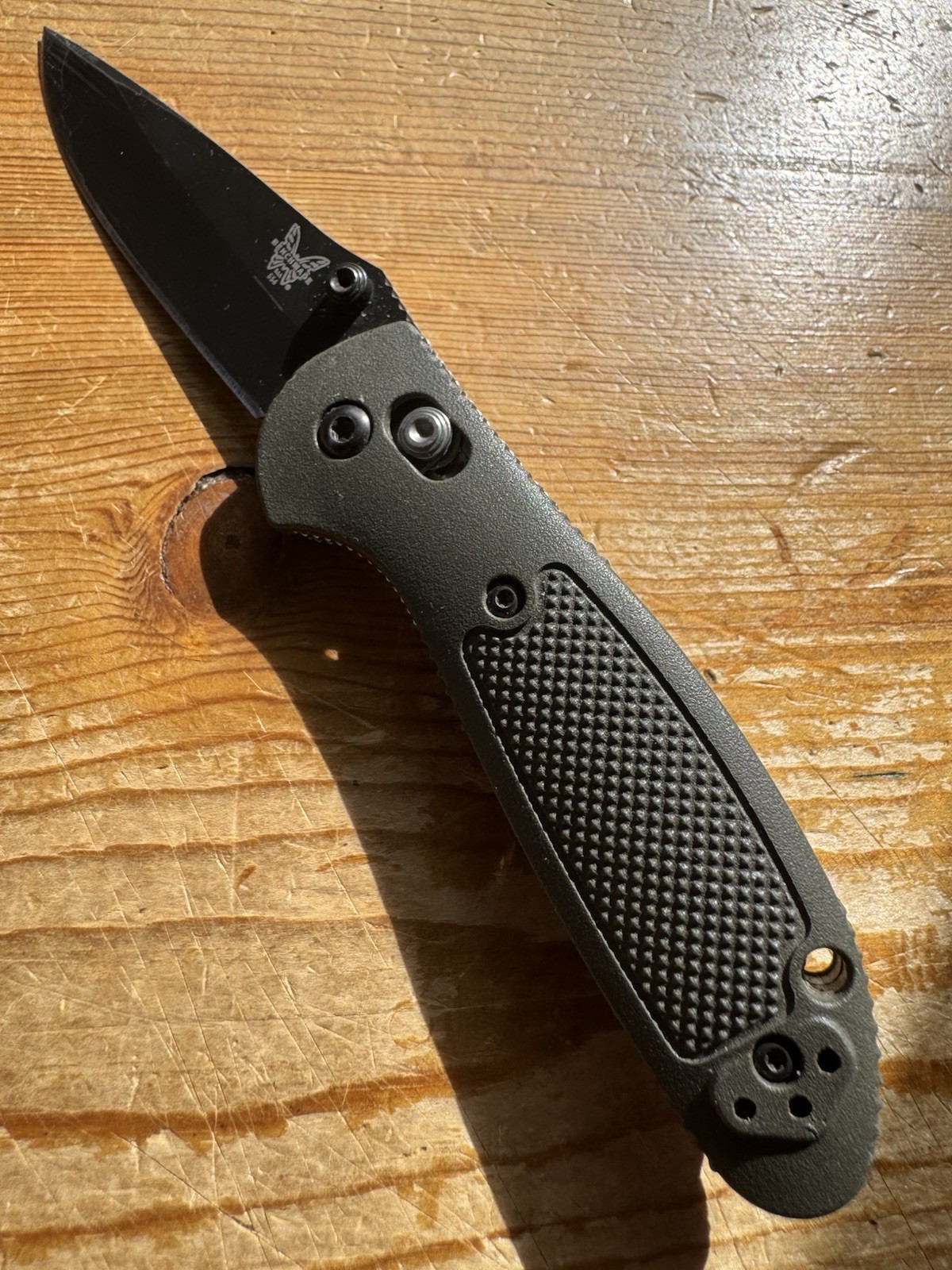 Benchmade Mini Griptilian 556 Mel Pardue 154CM OD Green Handle Knife Plain Edge