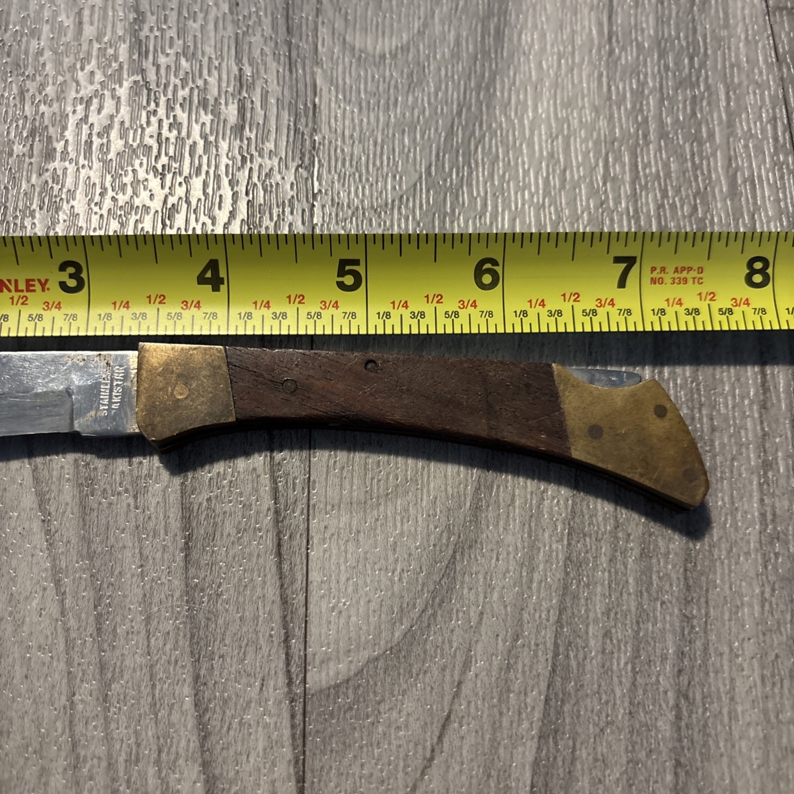 Vintage 3.5″ Lockblade Knife w/Brass & wood Handle, good Condition unbranded