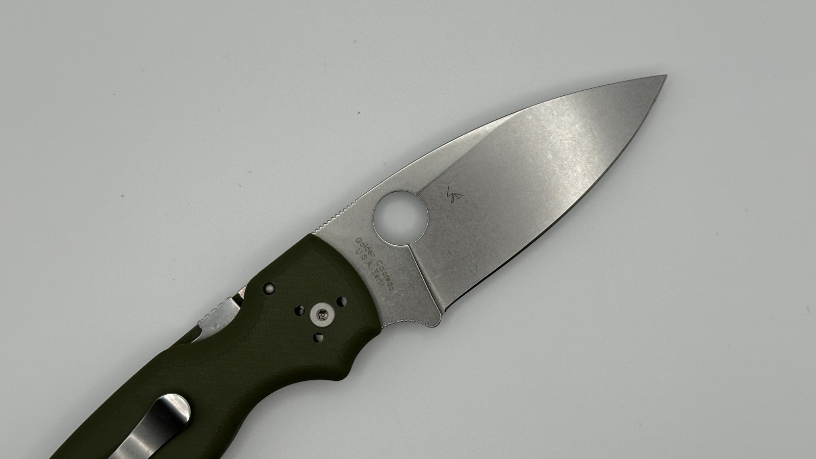 Spyderco Shaman M390 C229 Olive Green Folding Knives FACTORY SECOND NEW