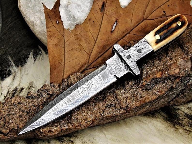 Handmade Damascus Hunting Knife | Fixed Blade Bowie Knife | Stag Horn Handle | C