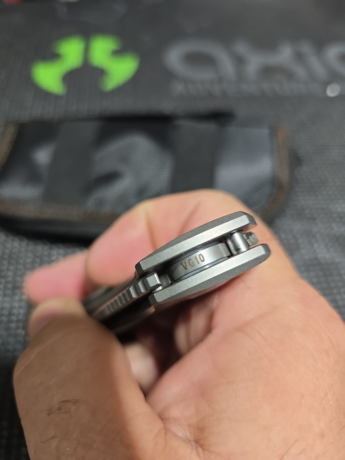 Titanium Folding Knife Bio VG10 Blade