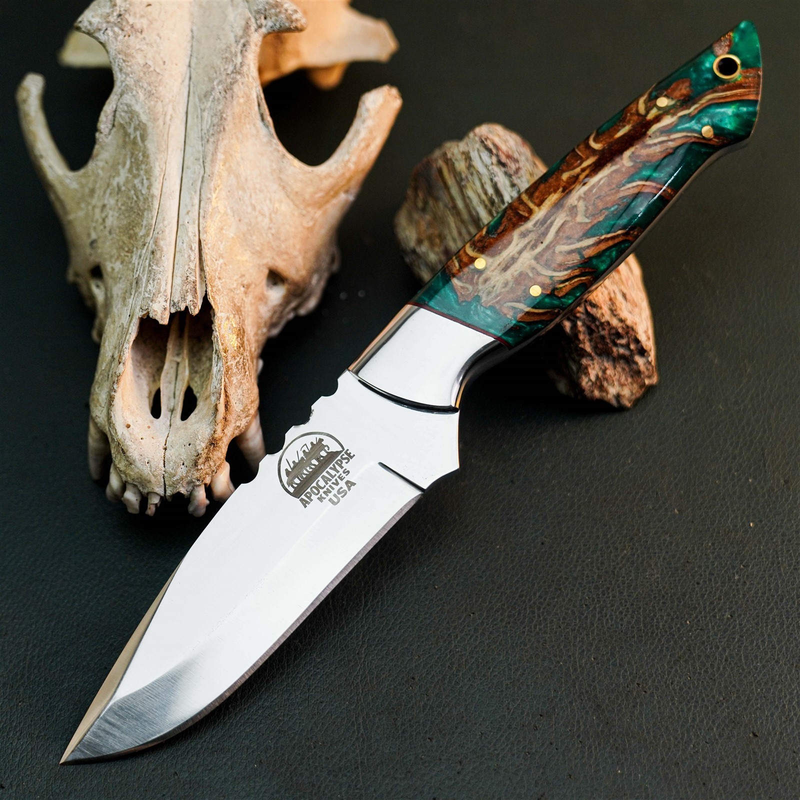 9.6″ Hunting EDC Stainless Knife Handmade Full Tang Resin Handle + Sheath