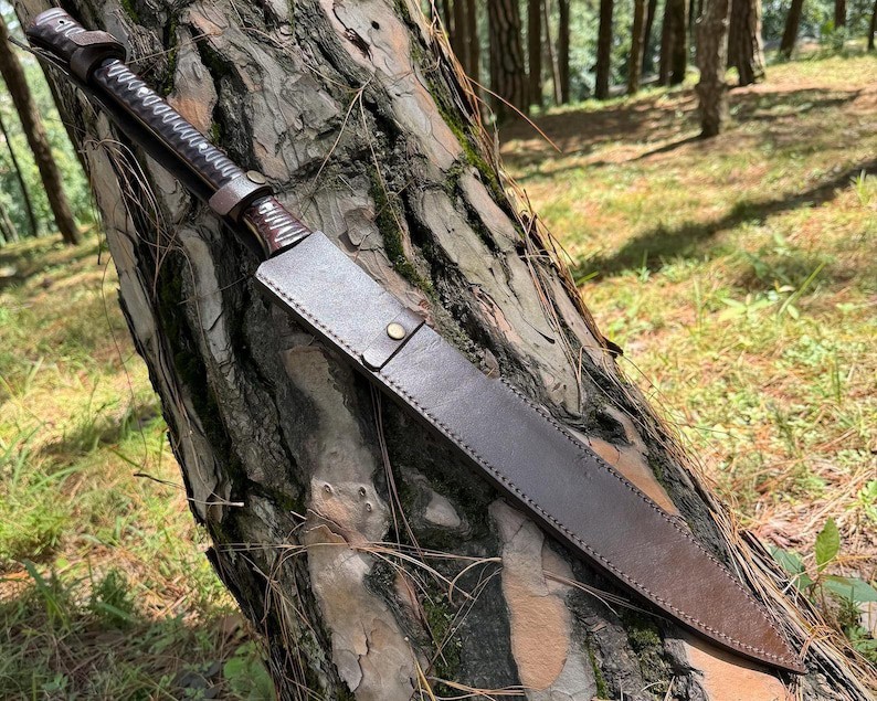 Custom Handmade Carbon Steel Blade Survival Machete Sword Hunting Sword Camping