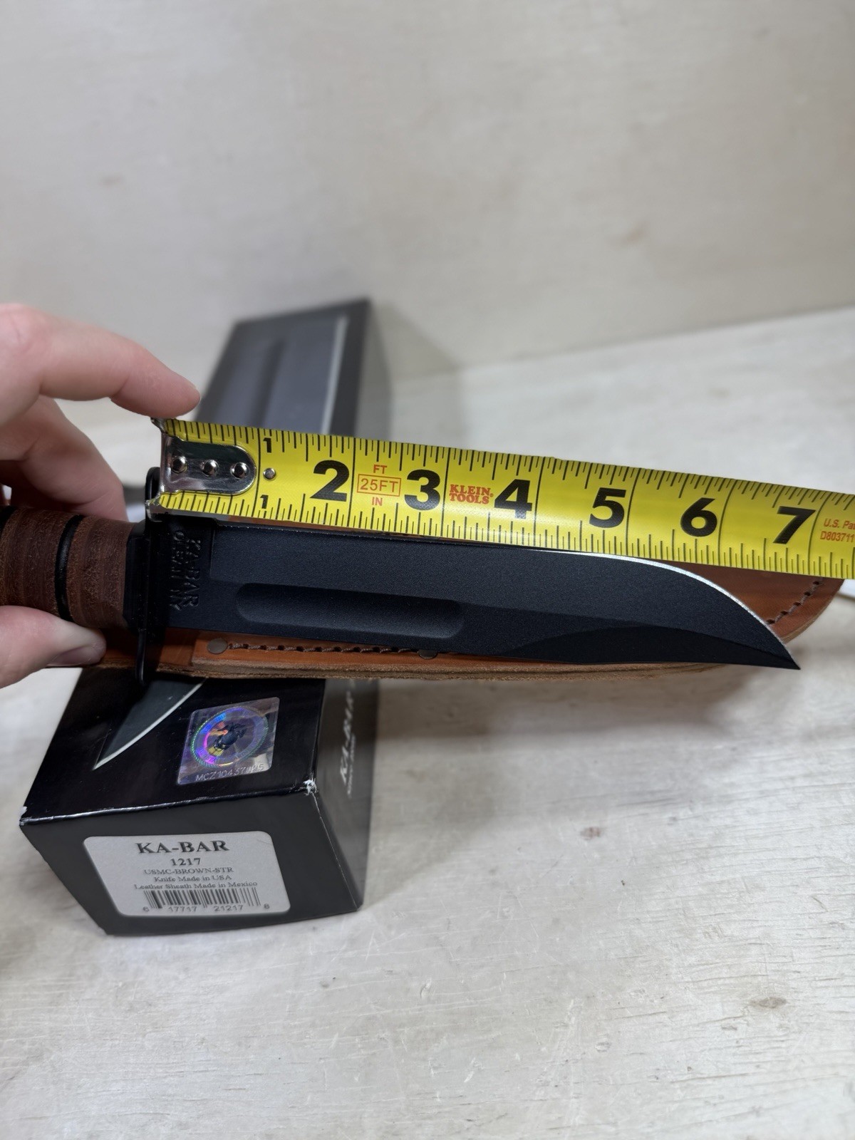 Vintage Ka-Bar Fixed Blade Knife w/ Leather Sheath USMC Marines Miltary
