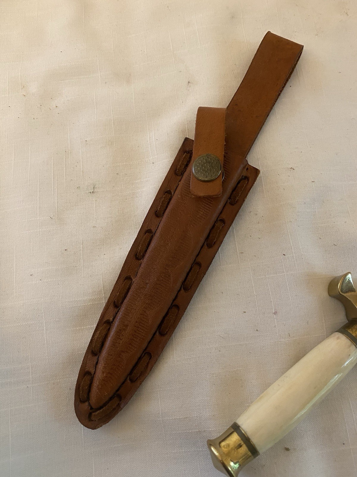 Fixed Blade Reproduction Knife & Sheath