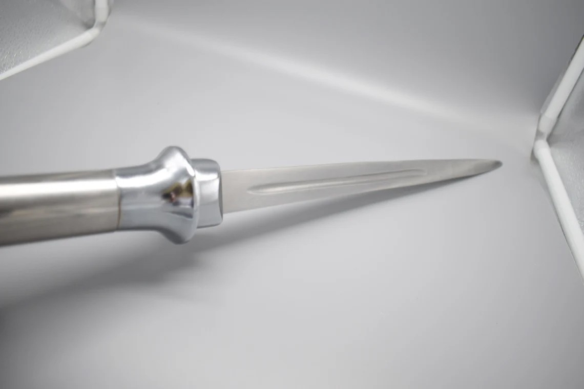 22″ Solid Steel Angel Blade with Stand – Supernatural