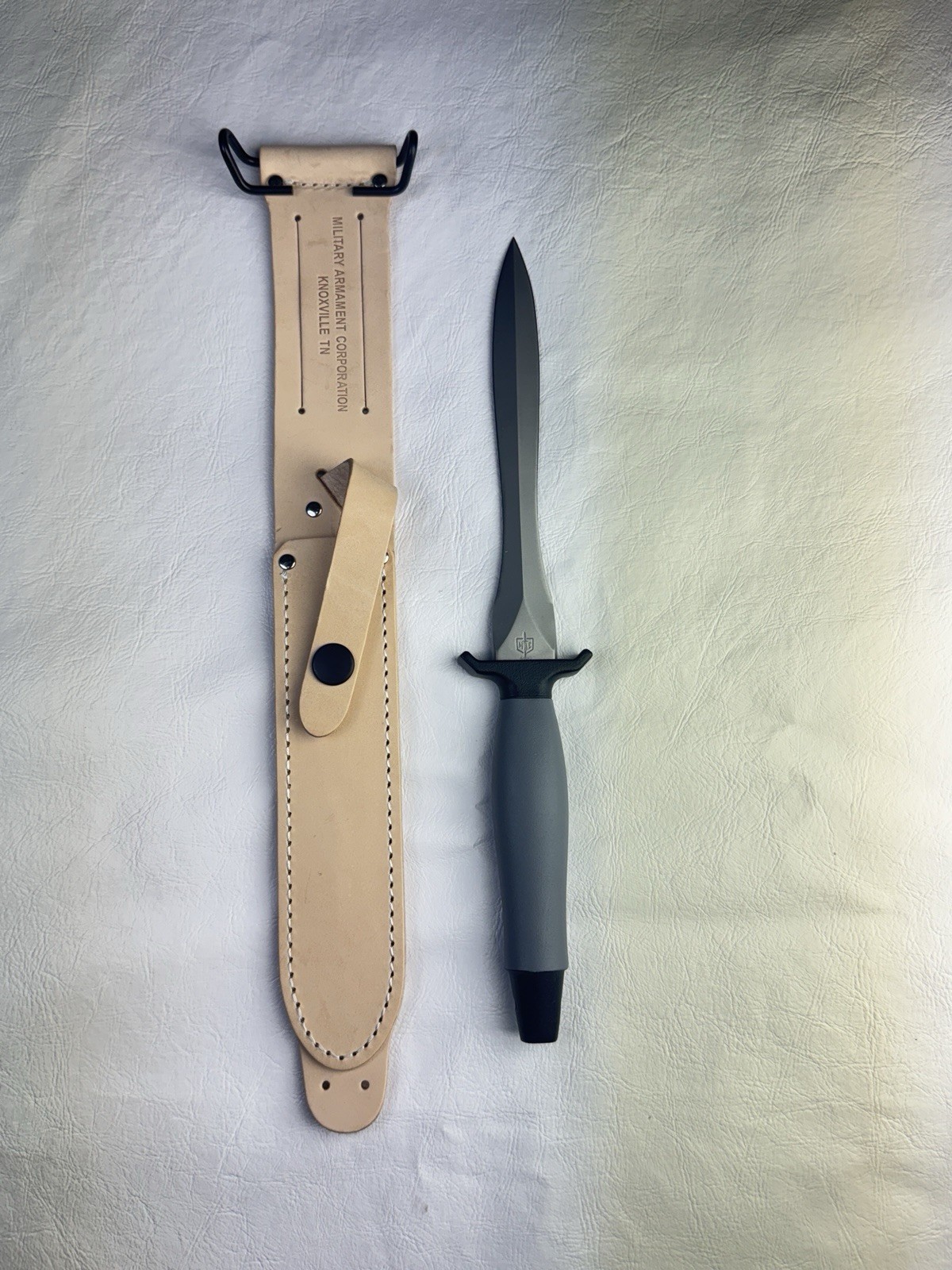 Gerber Mark 2 Reproduction MAC MK II with Sheath. Made in USA.