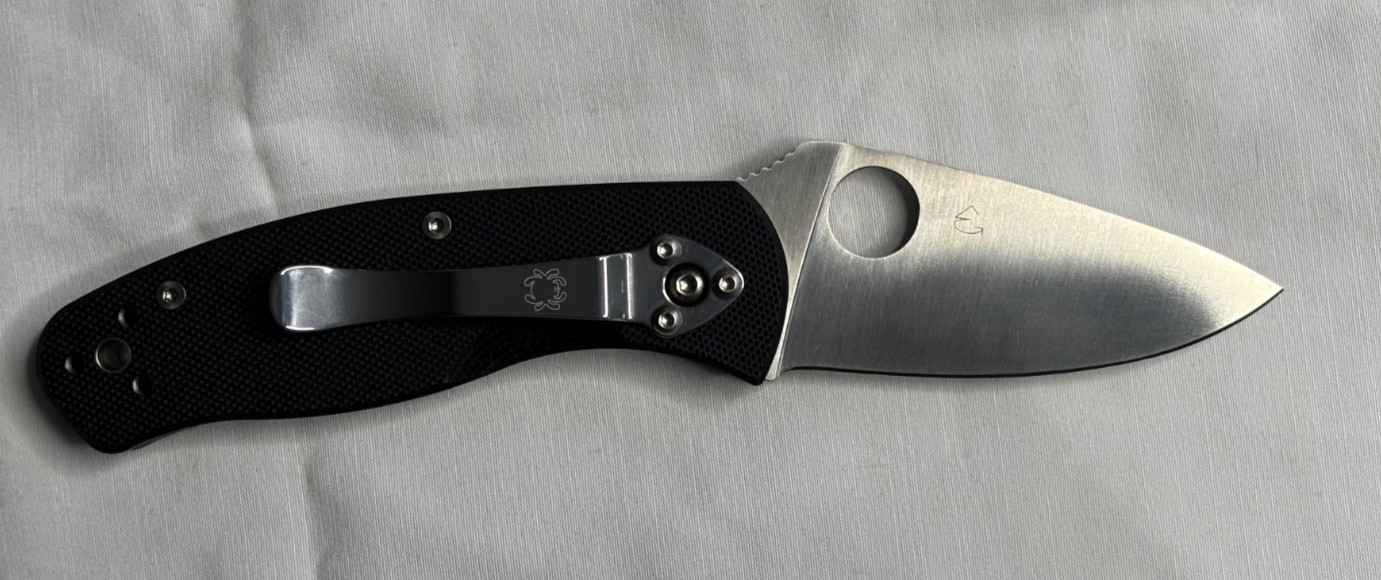 Spyderco Persistence G-10 Folding Knife 2.75in Blade New in Box NIB