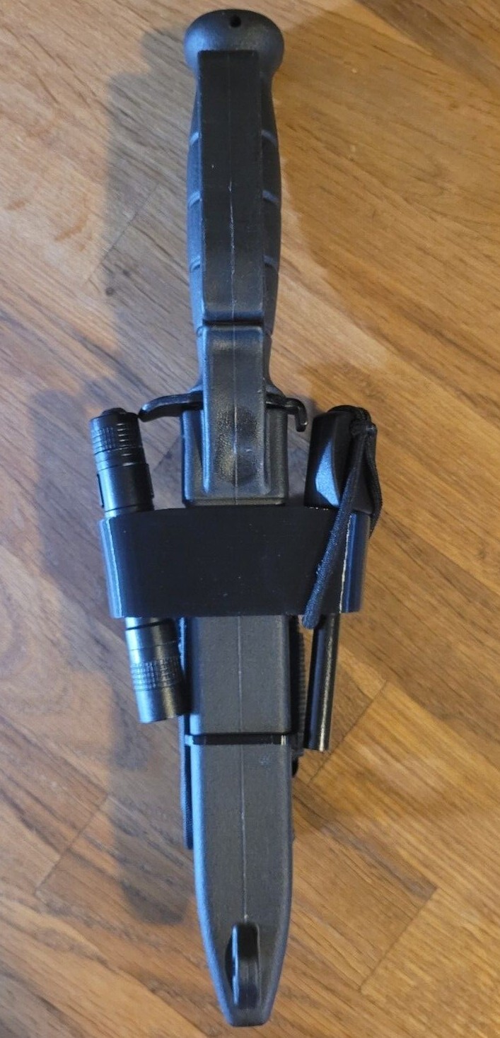 Utility Sleeve with LED + Ferro + Pouch for Glock FM-81 (Knife not included)