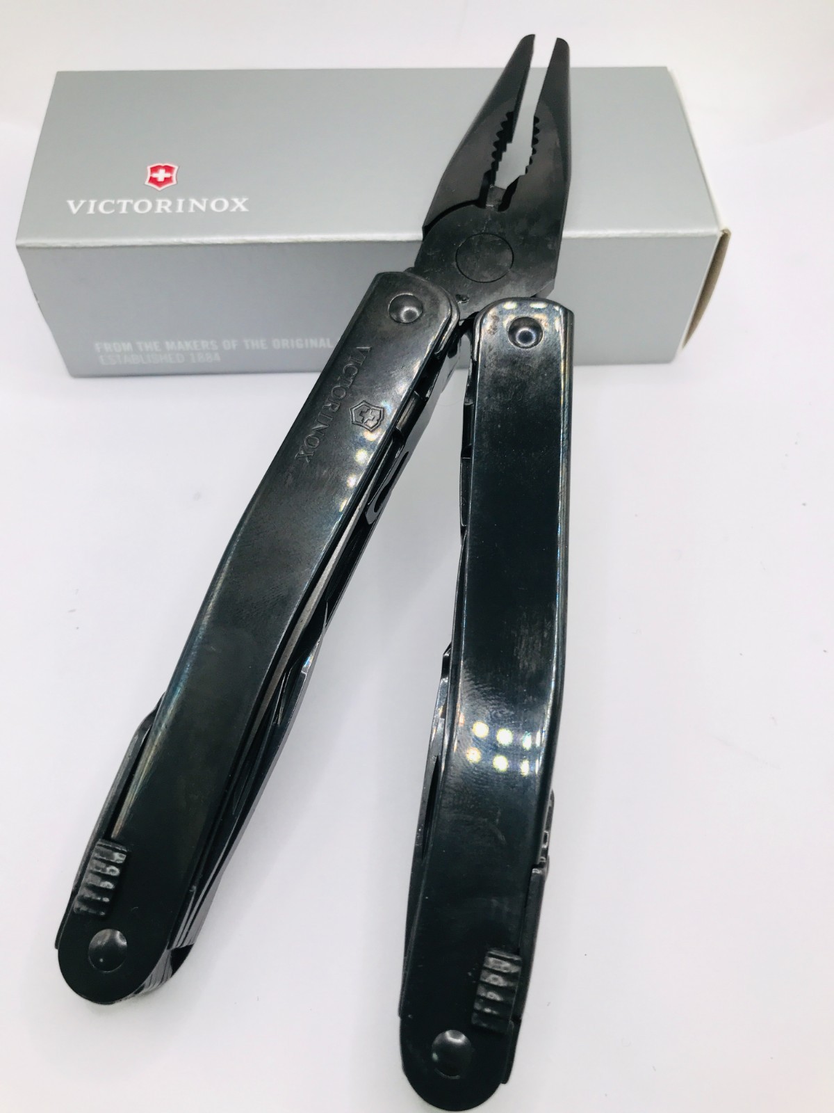 VICTORINOX Swisstool Spirit (or Spirit S – 3.0223) Black Dutch Army Knife NEW OV