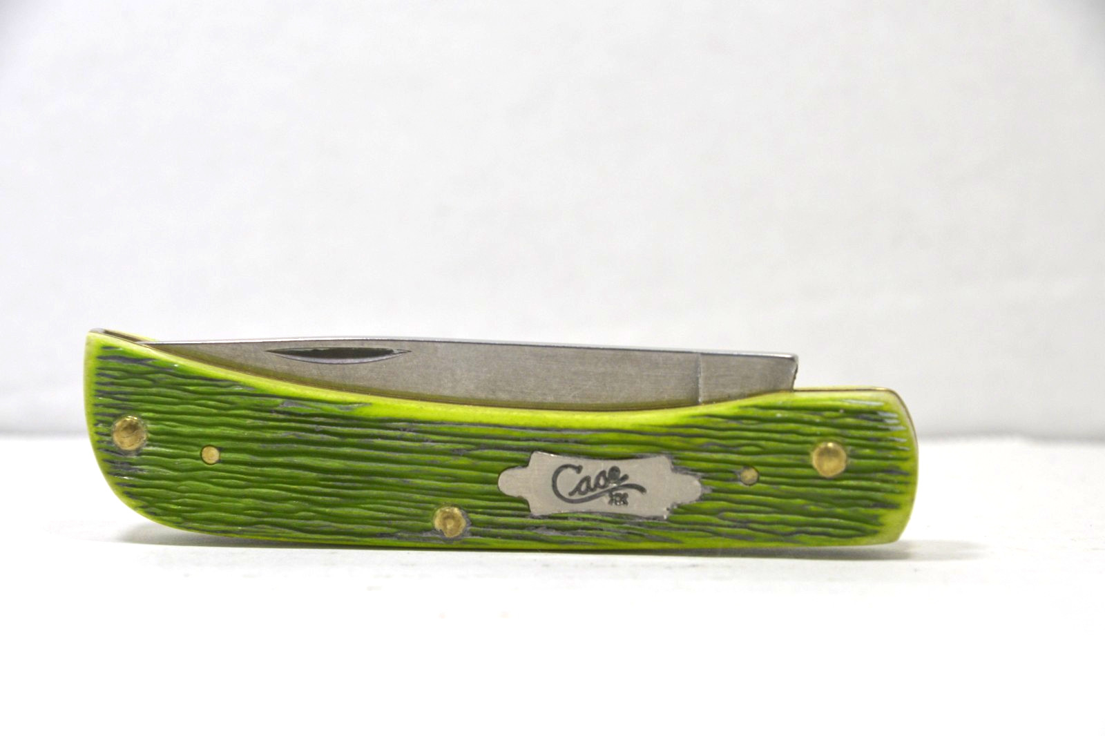 Case XX 2024 Lime Green Barnboard Jig Sod Buster Jr. (6137 SS)