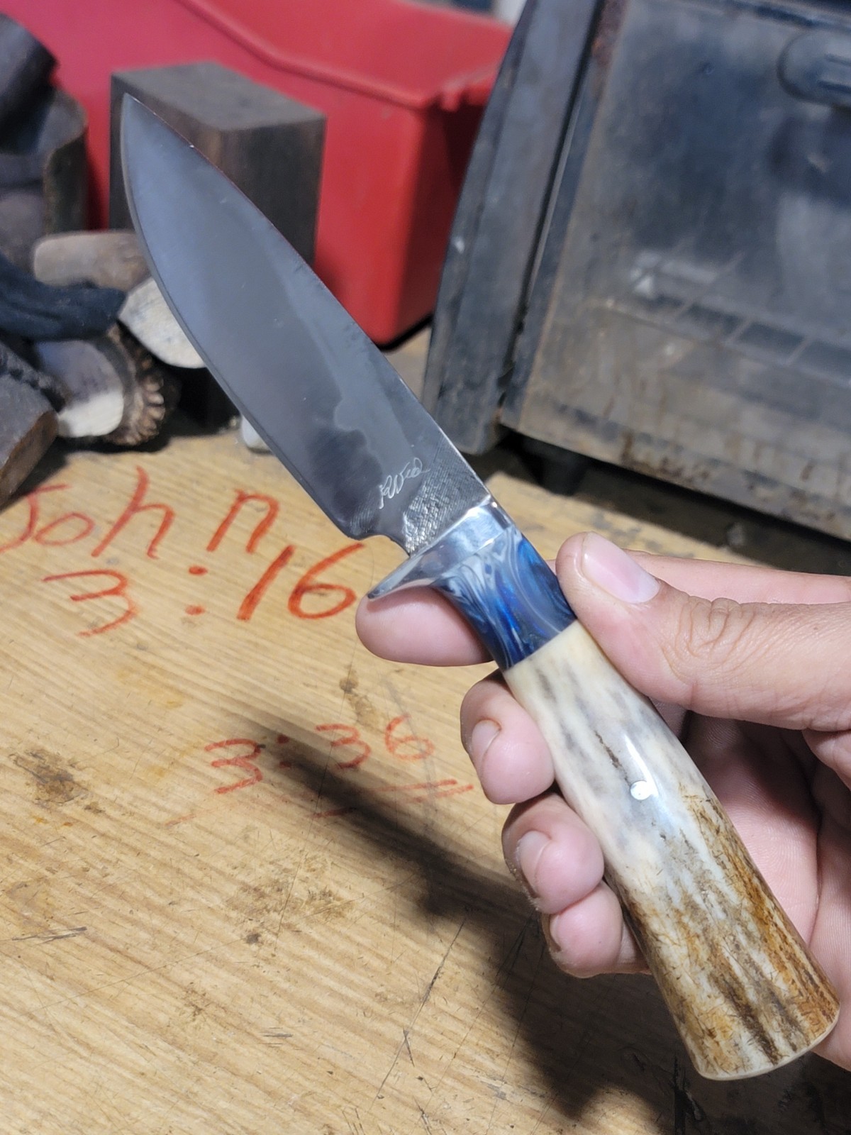 handmade custom fixed blade knife
