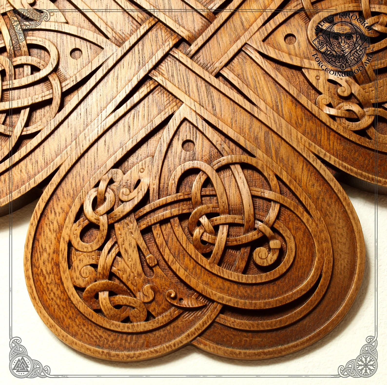 Luxury Carved Celtic Clover Hearts, Symbol of Eternal Love, Norse Wooden Picture