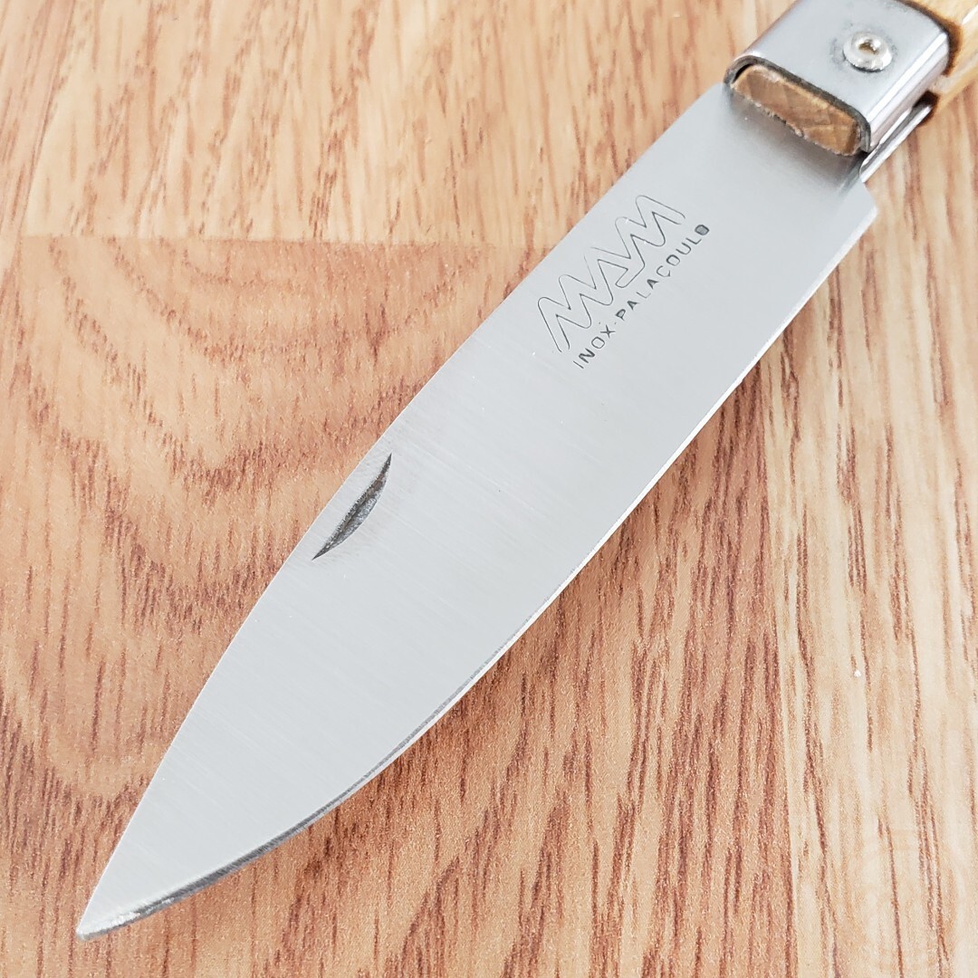 MAM Medium Folder Folding Knife 3.25″ Stainless Steel Blade Beechwood Handle