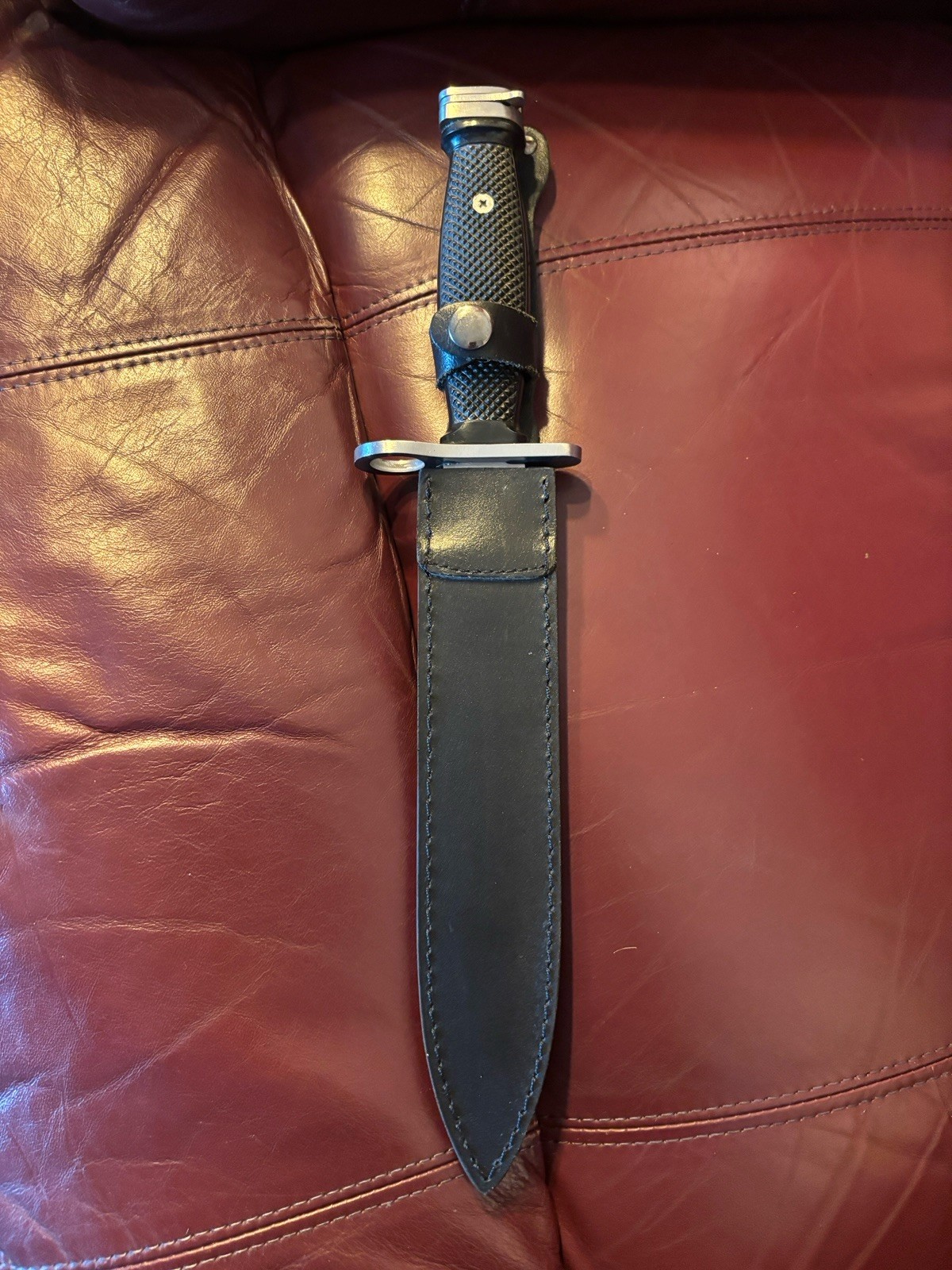 US military combat fixed blade knife Replica In Excellent Condition With Sheath