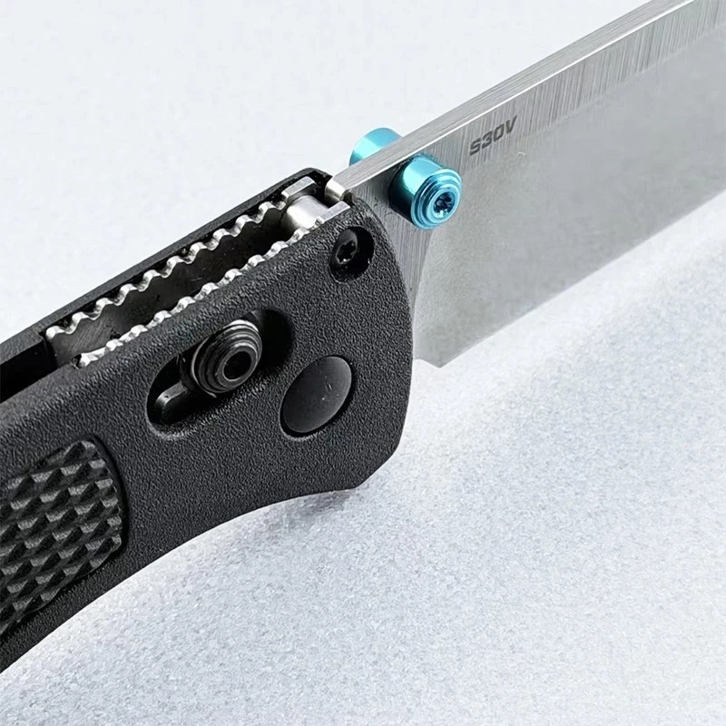 Benchmade Bugout CU535-SS CPM-S30V Drop-Point Black Grivory Handle Folding Knife