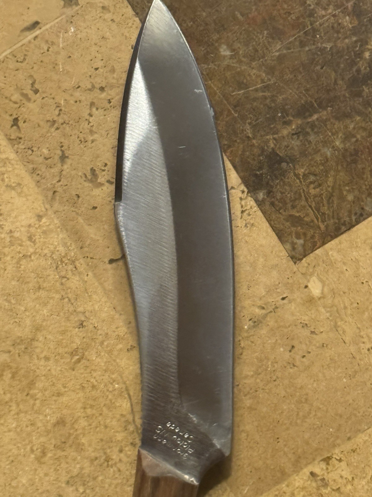 DHR Russel Fixed Blade Knife Gronnman Canada
