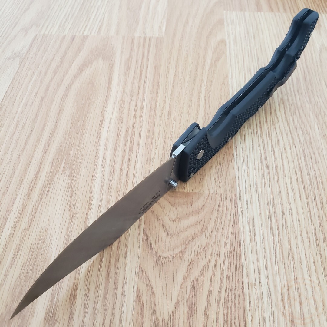 Cold Steel Voyager XL Lock Folding Knife 5.5″ AUS-10A Steel Blade Griv-Ex Handle