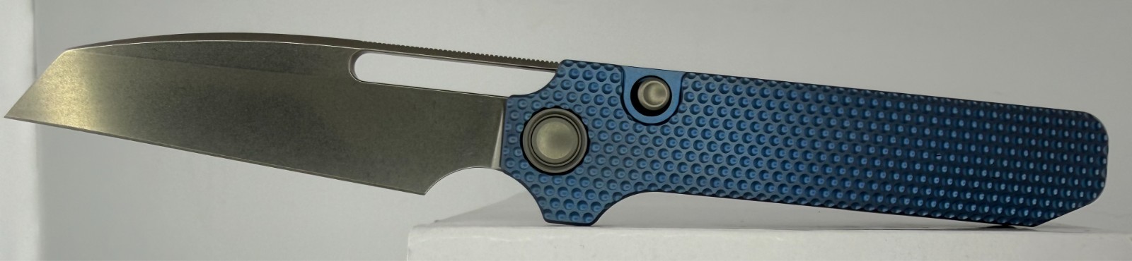 Golden DesignWorks – Sub Caliber (Batch 2) – Dimpled – Smoke