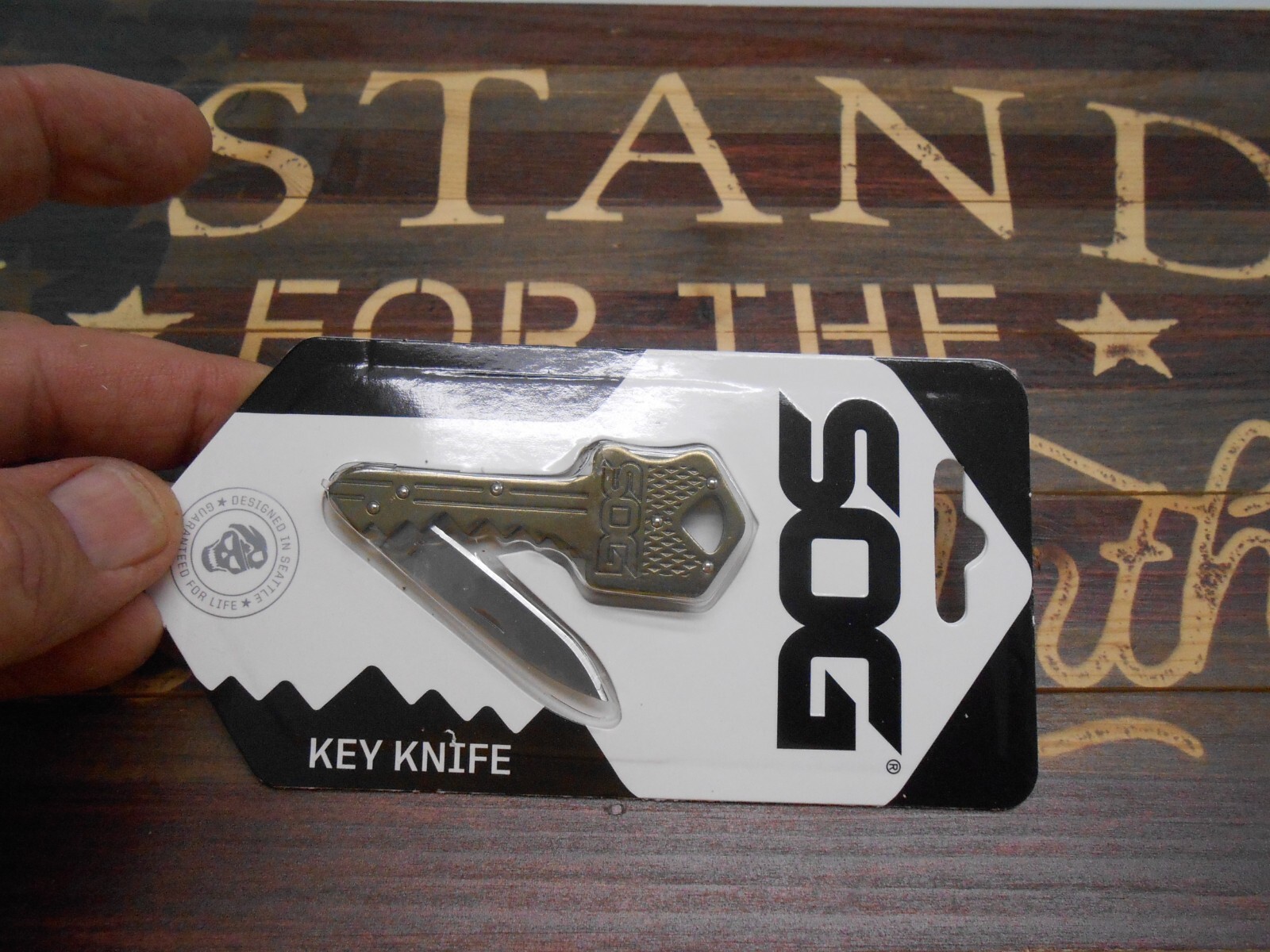 SOG Key Keychain Pocket Knife Lockback Plain Edge Blade Taiwan