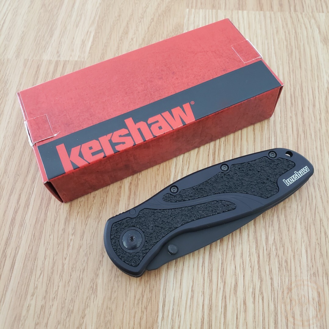 Kershaw Blur Linerlock Folding Knife 3.5″ MagnaCut Steel Blade Aluminum Handle