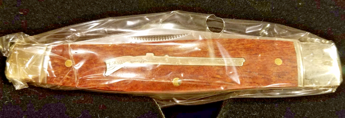 Rough Rider Long Rifle Set of Ten Knives, NEW Mint, Decorative Tins,Vintage 2008