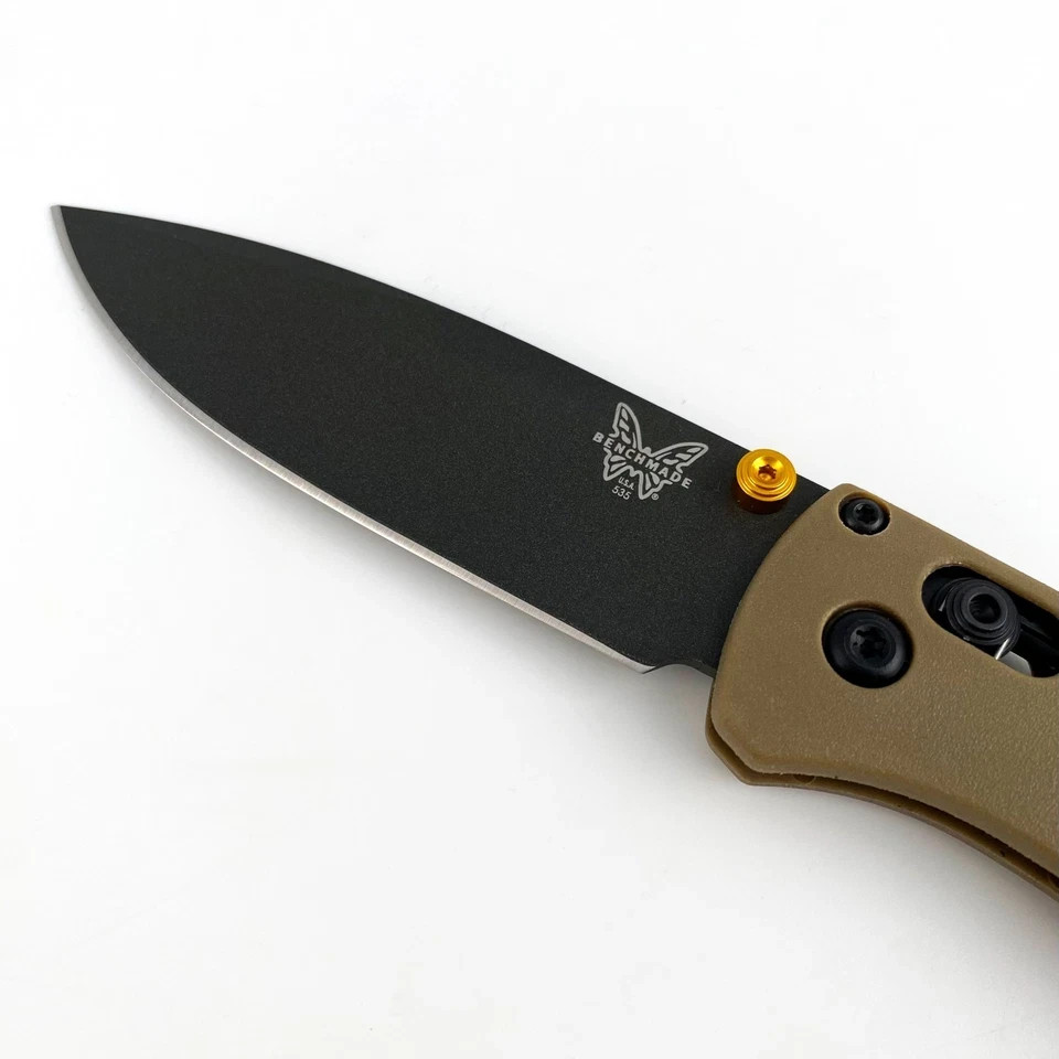 Benchmade Bugout 535GRY-1 |Gray Handle CPM-S30V Stainless Steel Folding knife