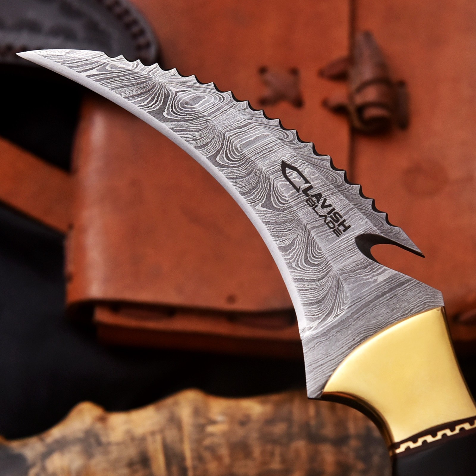 Handmade Damascus Karambit Hunting Knife Brass Resin handle with Sheath