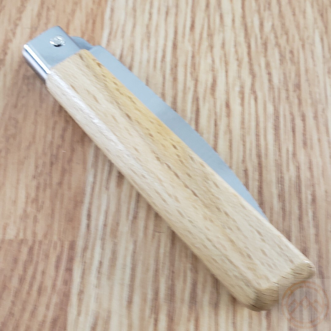 MAM Medium Folder Folding Knife 3.25″ Stainless Steel Blade Beechwood Handle
