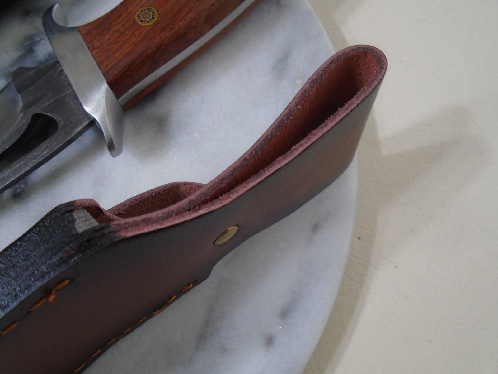 Elitedge Fancy Recurve Bowie Hunter Knife Full Tang 440C Fixed Blade Walnut Wood