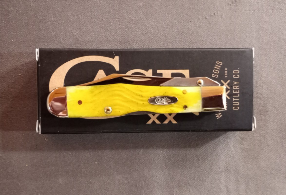 Case XX Yellow Bone Platt’s Jig Cheetah Cub (611 1/2L SS) NEW