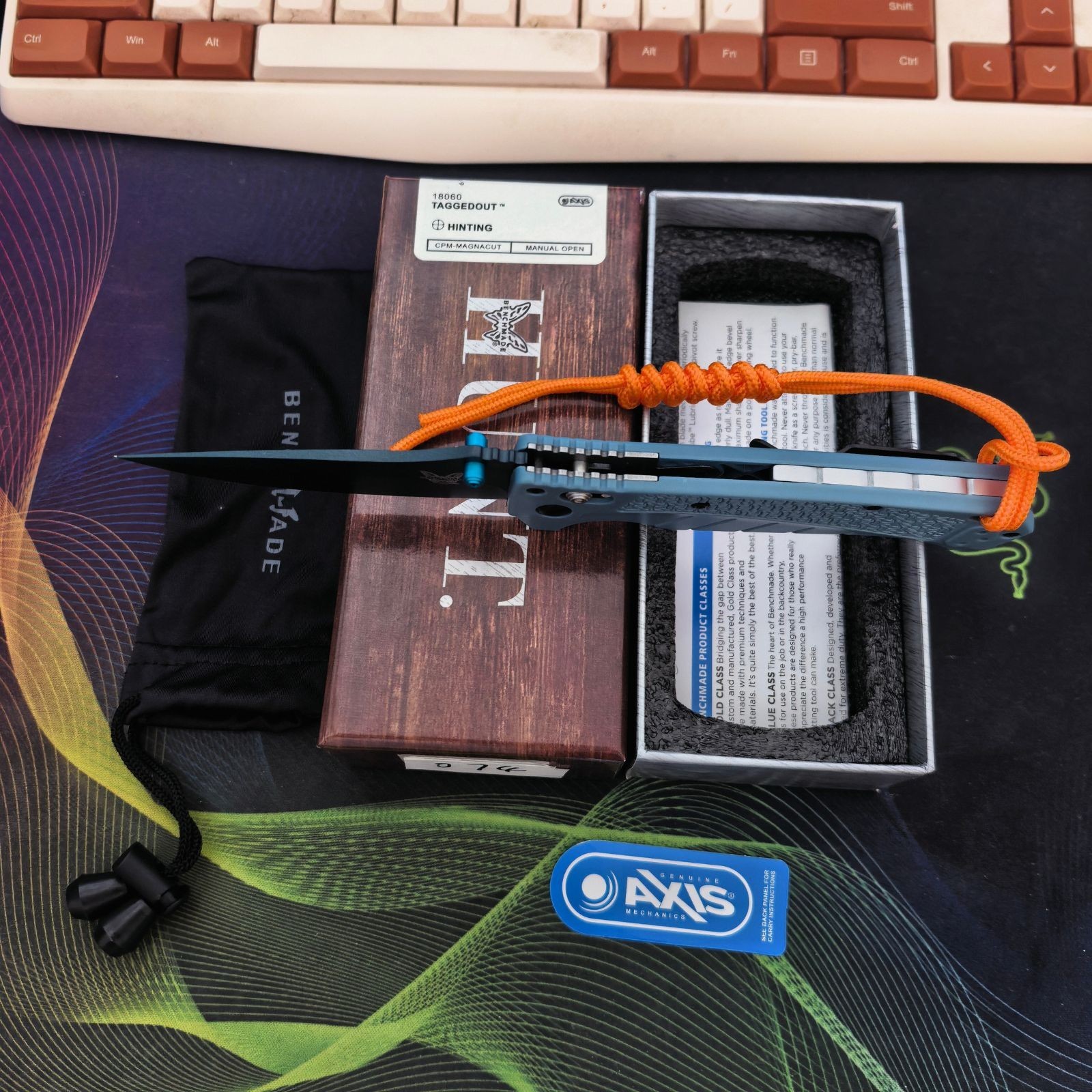 Benchmade Adira 18060 CPM-MagnaCut Depth Blue Grivory AXIS Fishing Knife