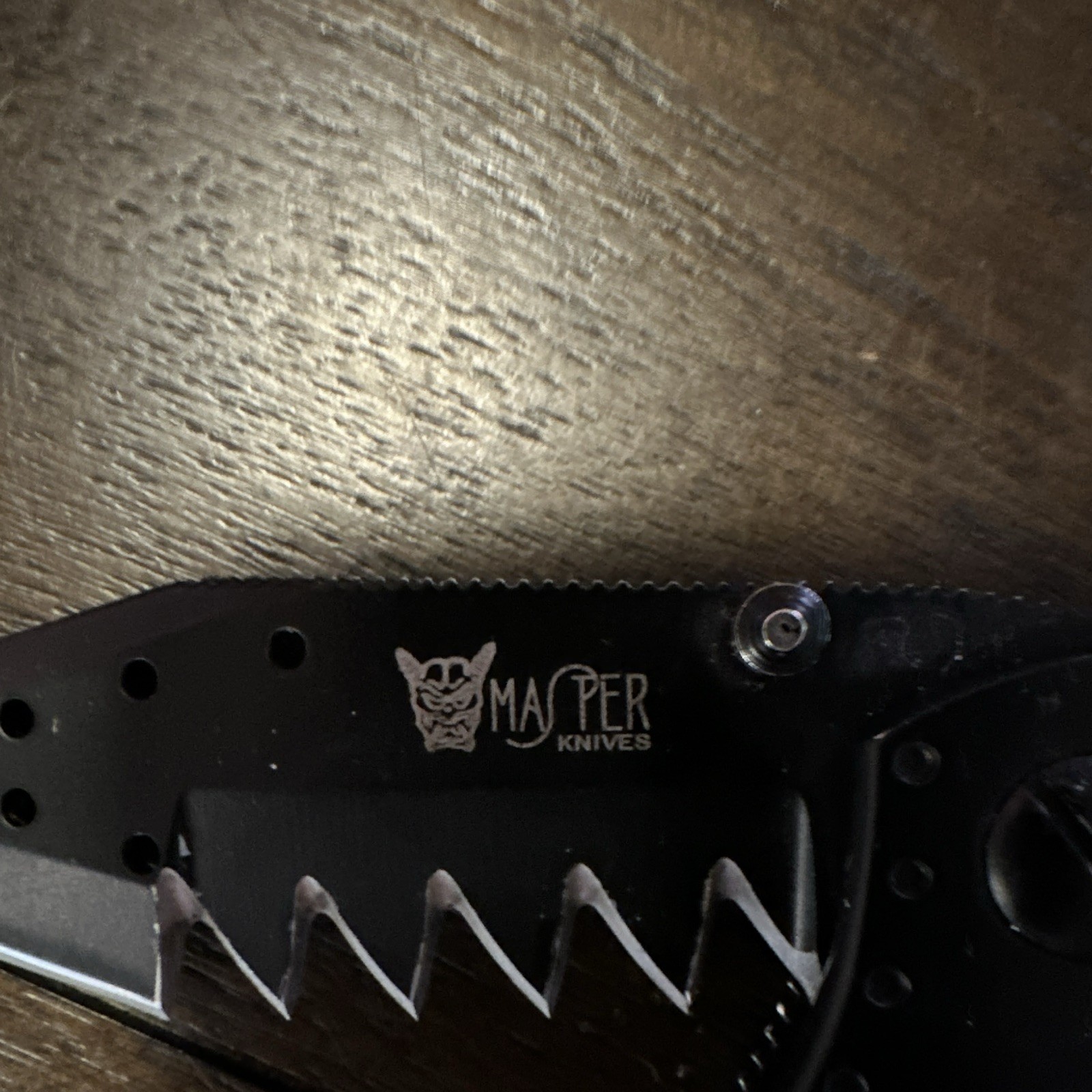 Master Knives Tanto Pocketknife Combo Edge Stainless Liner Lock 2.76-4in Black