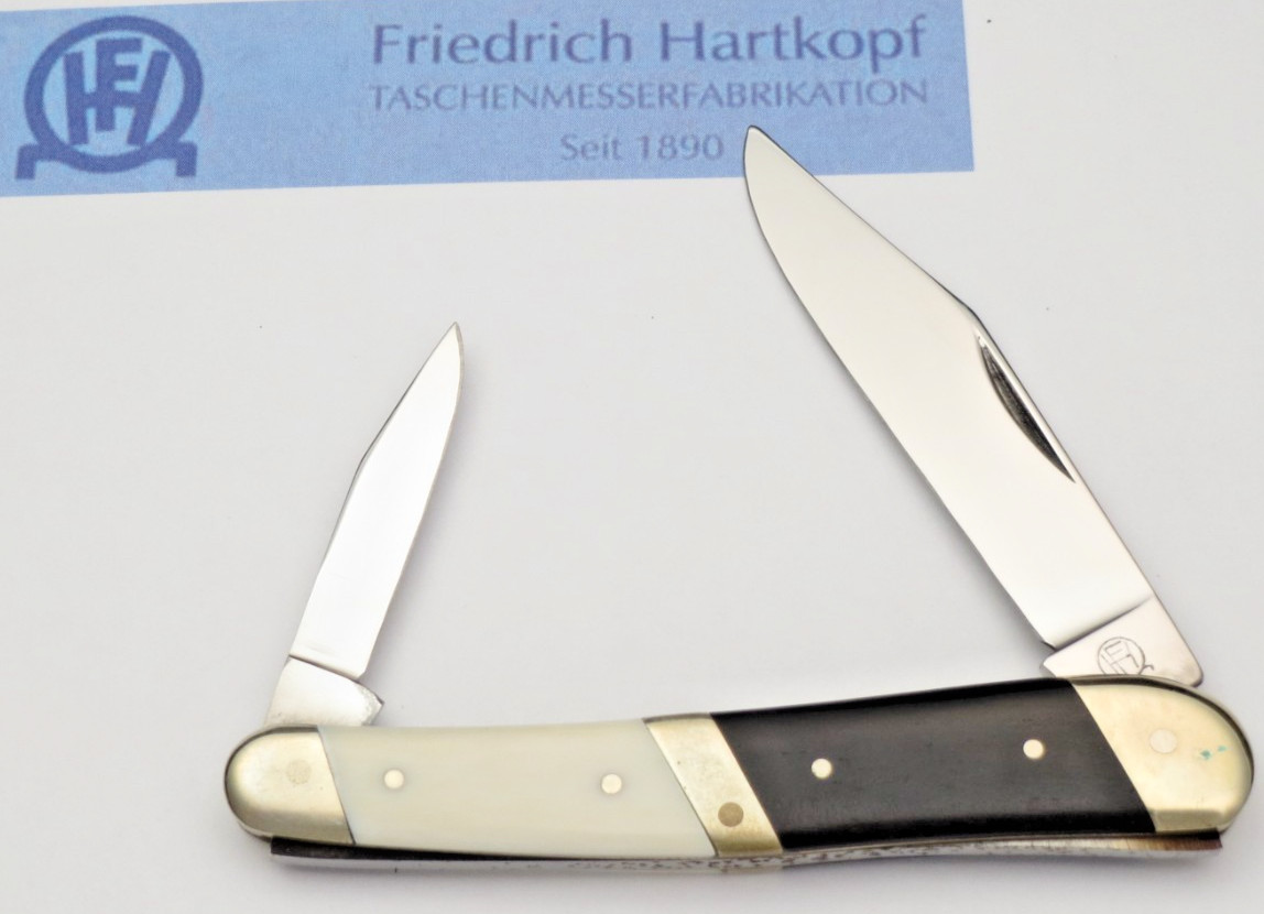 Friedrich Hartkopf Solingen Two Blade Serpentine Penknife Two-Tone Bone Handles