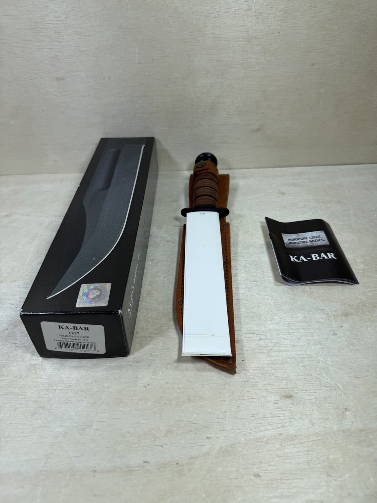 Vintage Ka-Bar Fixed Blade Knife w/ Leather Sheath USMC Marines Miltary