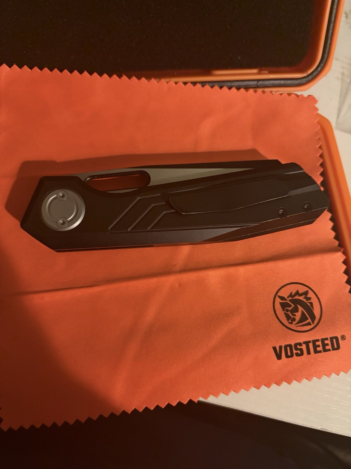Vosteed Xeno black