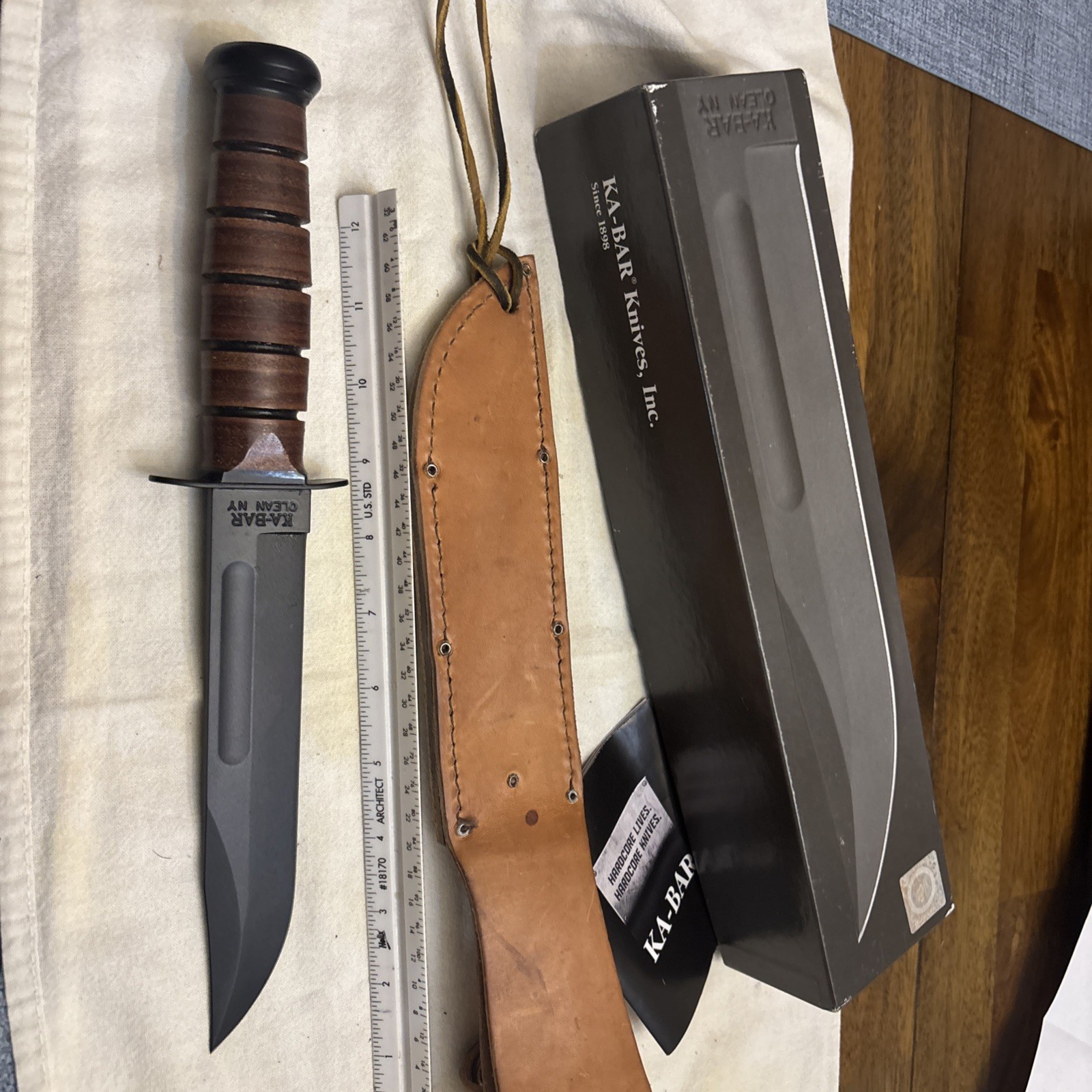 KaBar 1217 Fighting/Utility Knife USMC Leather Sheath Straight Edge