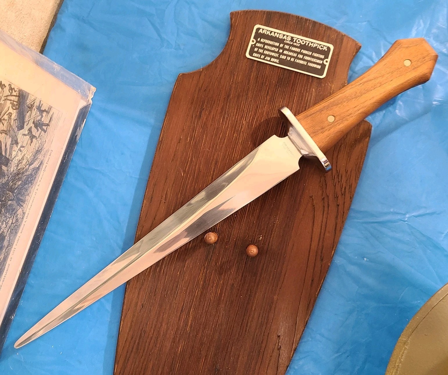 Arkansas Toothpick Carvel Hall USA Reproduction Knife Jim Bowie 17″ 1976