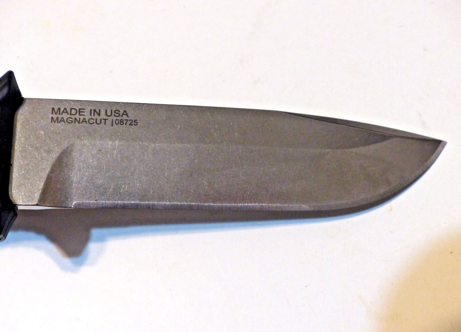 Gerber Strongarm Magnacut Fixed Blade Survival Knife W/ Modular Molle Sheath