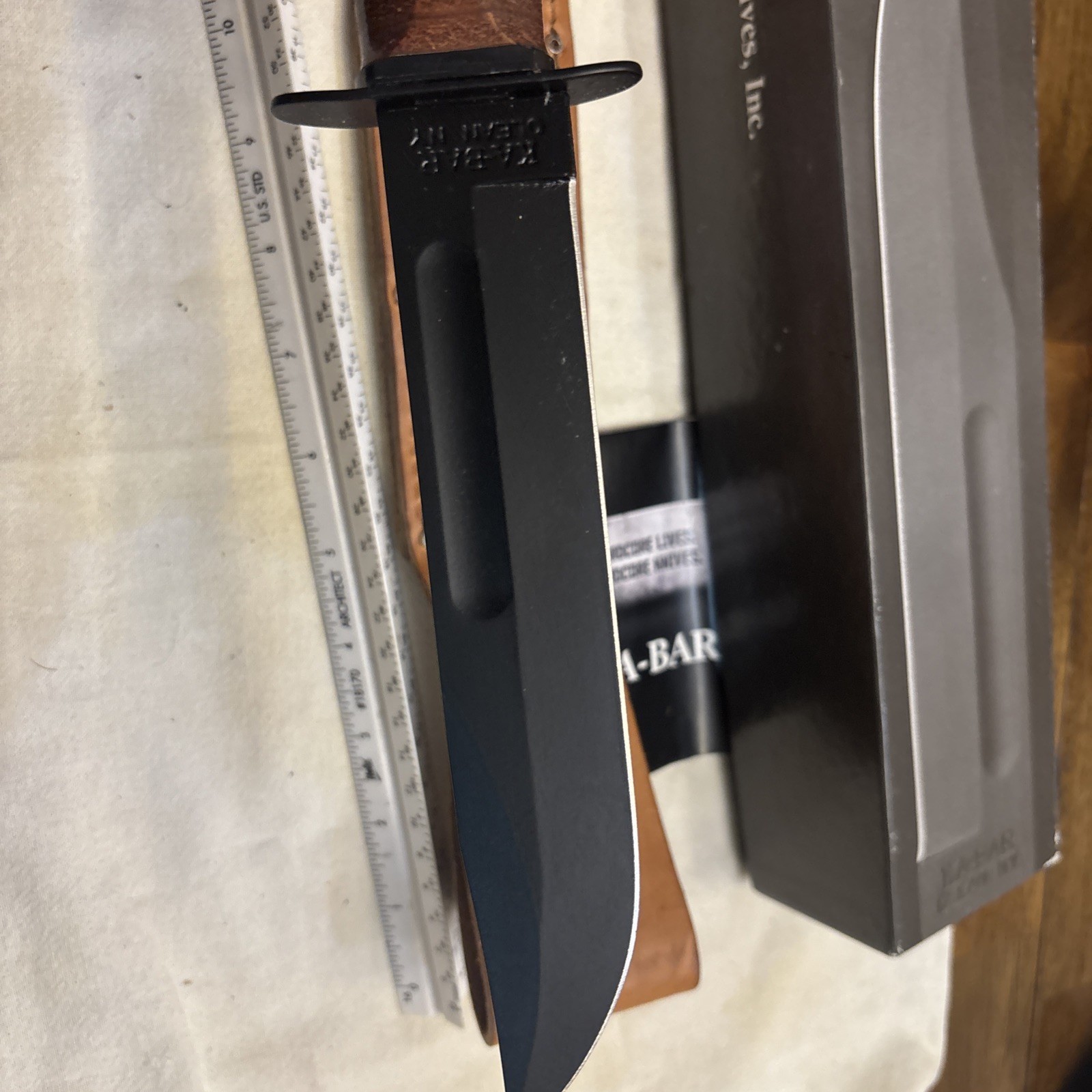 KaBar 1217 Fighting/Utility Knife USMC Leather Sheath Straight Edge