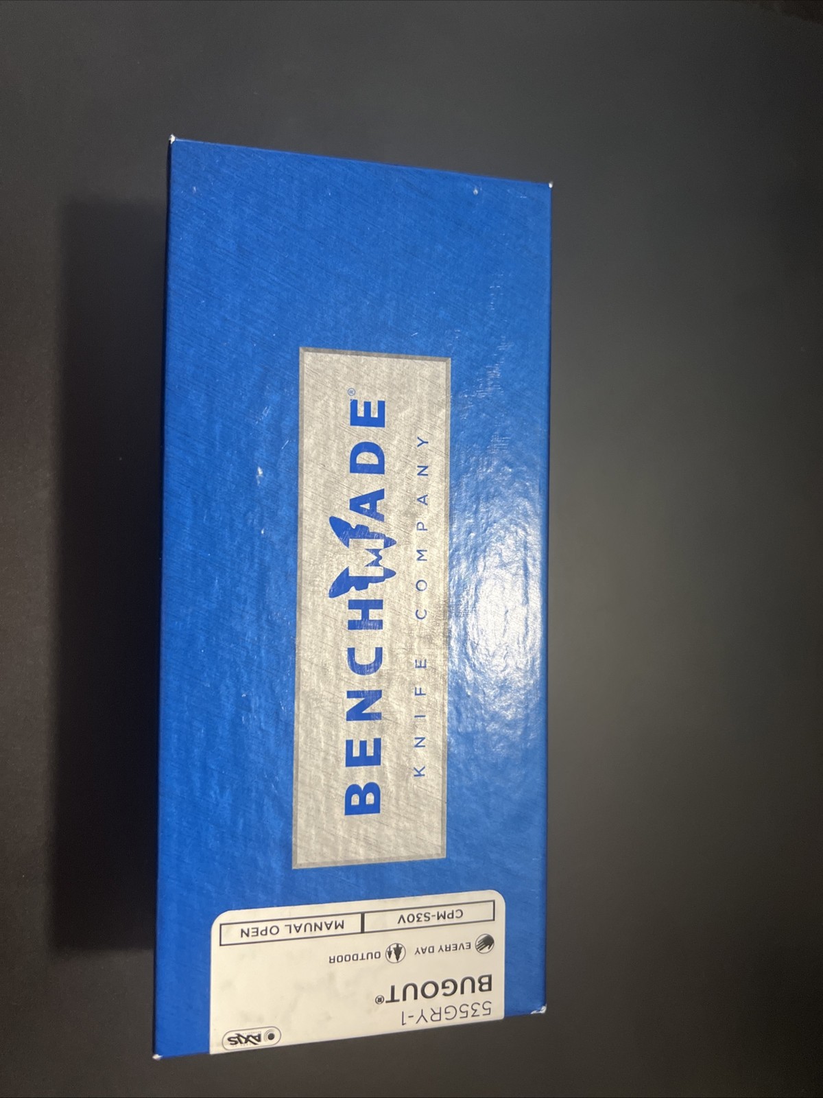 Benchmade 535GRY-1 Bugout AXIS CPM-S30V Folding Knife 3.24″ Gray Handle