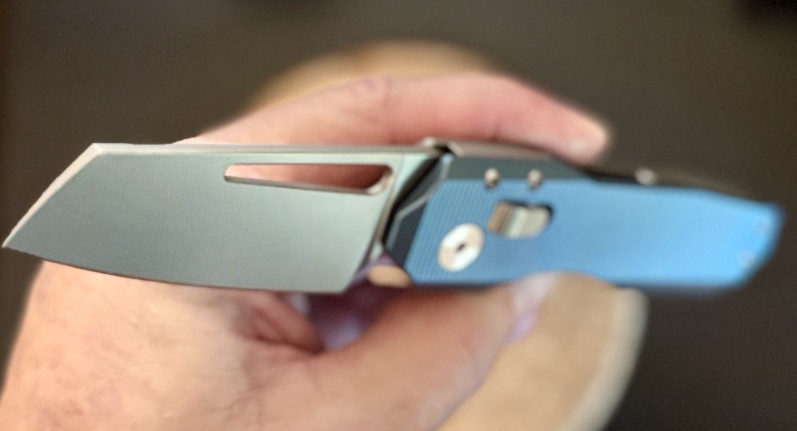 Custom anodized Magnetic Titanium EDC knife – Blue,Raw – 2.75″ blade