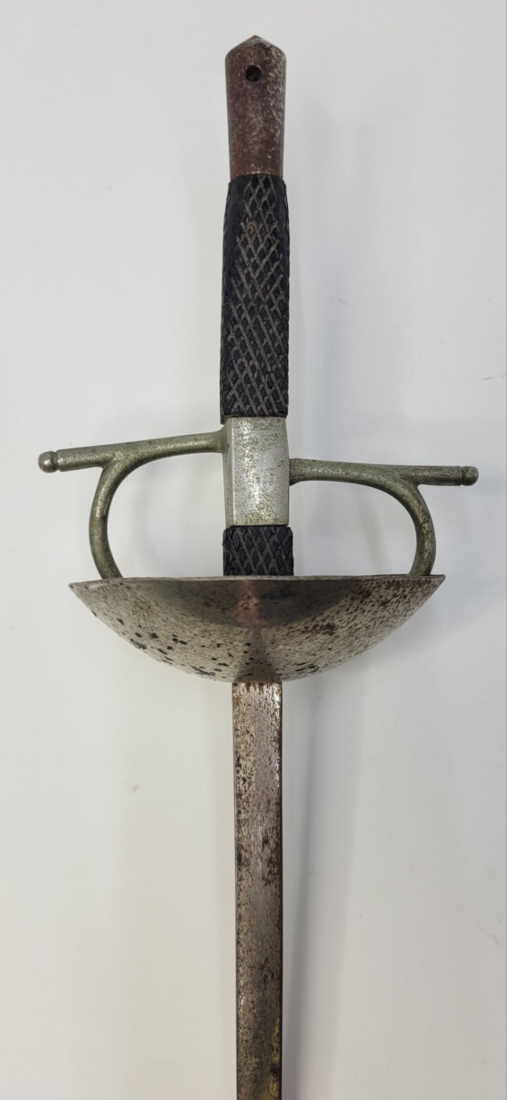 Pair Vintage 1950s Decorative Spanish Toledo 43” Fencing Sword Foil Rapier