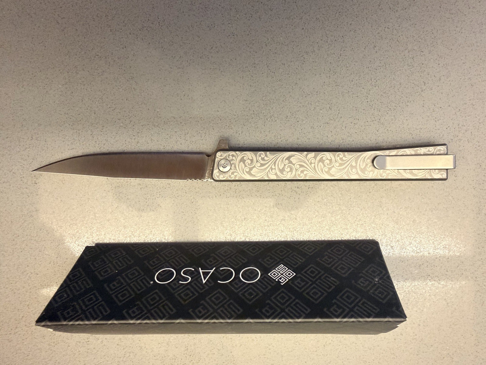 Ocaso Solstice Pocketknife Silver Metal Handle, SS Clip Point, Liner Lock