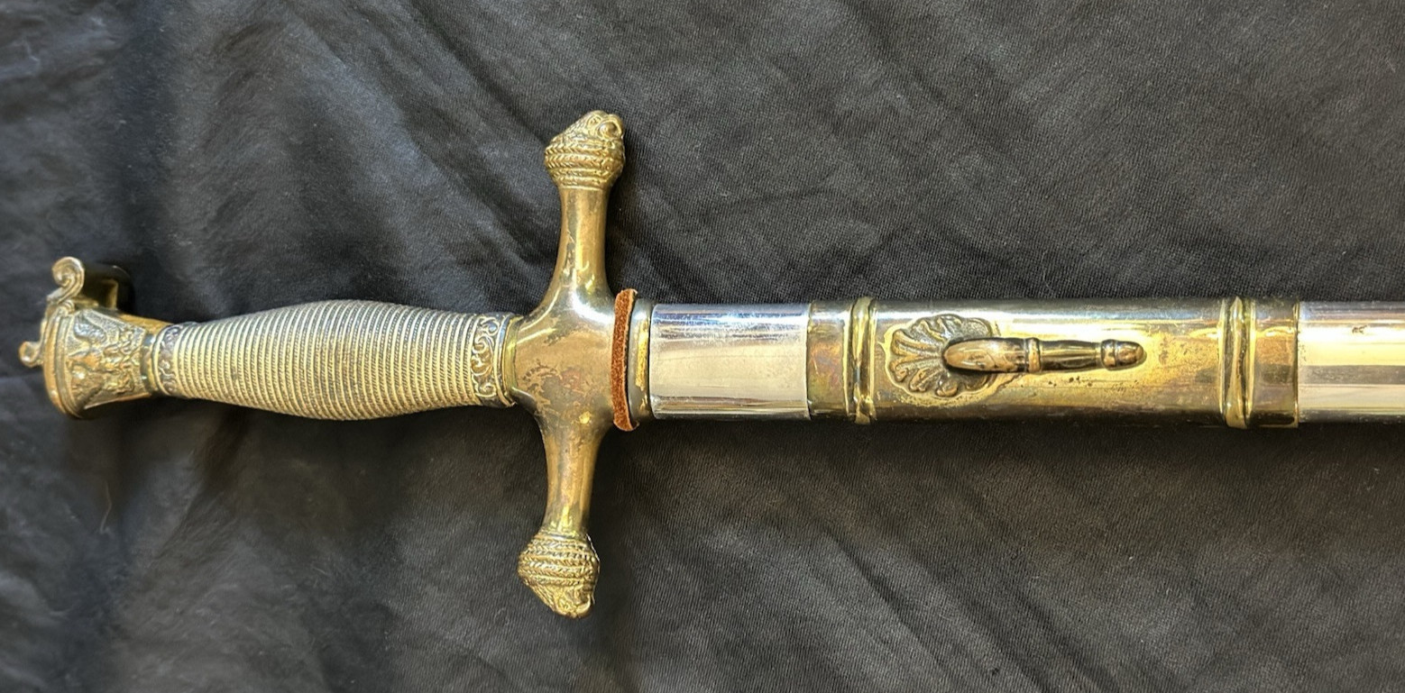 UNITED STATES MILITARY CADET SWORD WITH SCABBARD & SHEATH